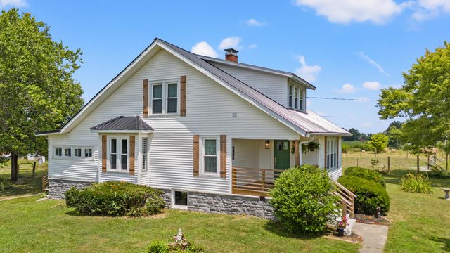 445 College Hill Road, Waco, KY 40385