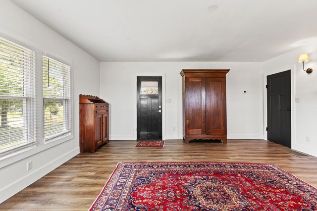 445 College Hill Road, Waco, KY 40385