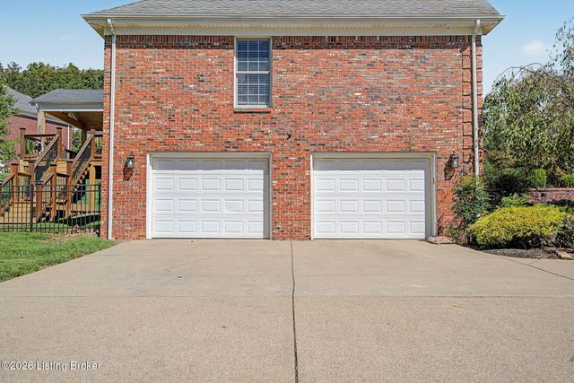 440 S Peak Ave, Shepherdsville, KY 40165