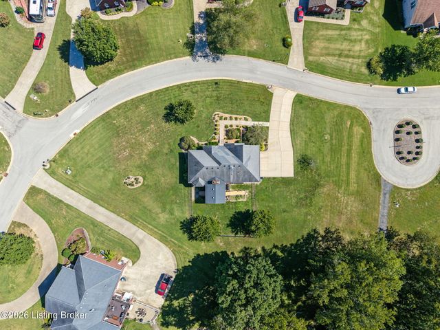 440 S Peak Ave, Shepherdsville, KY 40165