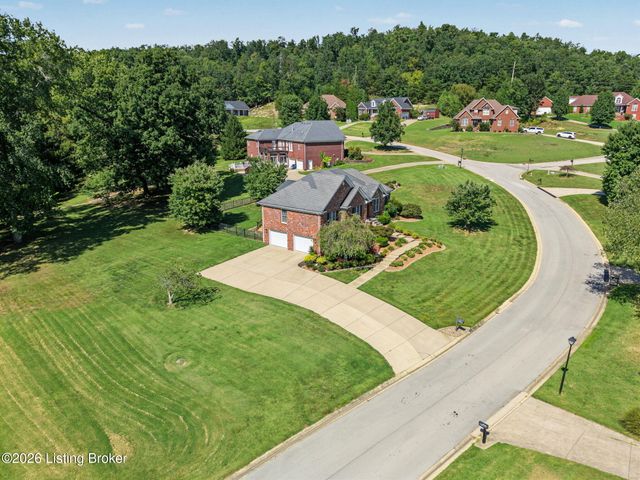 440 S Peak Ave, Shepherdsville, KY 40165