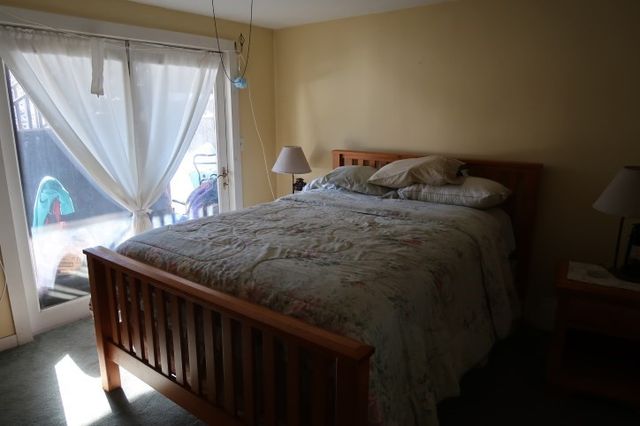 25 Old Center St, Carver, MA 02330