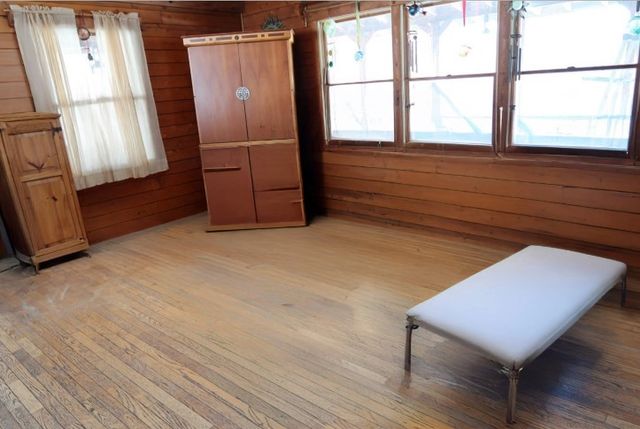 25 Old Center St, Carver, MA 02330