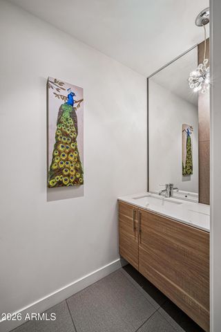 2300 E CAMPBELL Avenue 405, Phoenix, AZ 85016