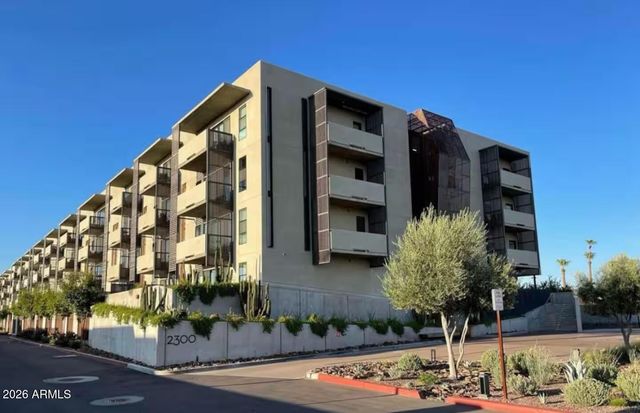 2300 E CAMPBELL Avenue 405, Phoenix, AZ 85016