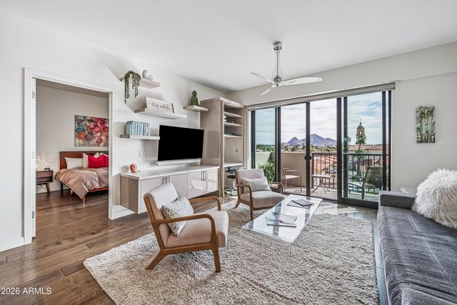 2300 E CAMPBELL Avenue 405, Phoenix, AZ 85016