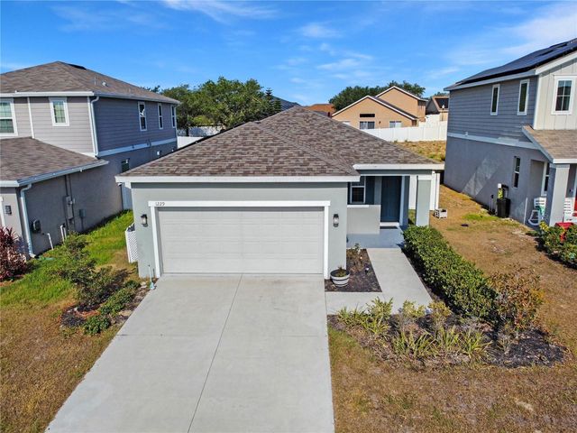 1229 FOREST GATE CIRCLE, Haines City, FL 33844
