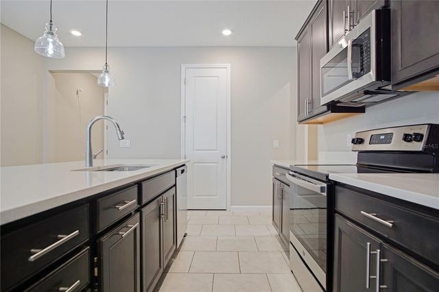 1229 FOREST GATE CIRCLE, Haines City, FL 33844
