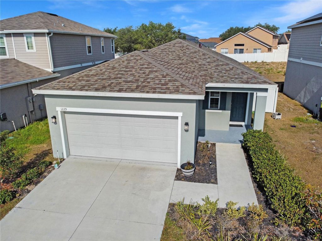 1229 FOREST GATE CIRCLE, Haines City, FL 33844