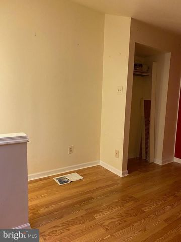 439 GLASSBORO, Woodbury Heights, NJ 08097