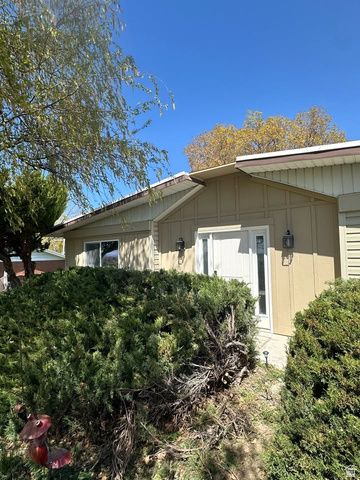 268 E 3100 N, North Ogden, UT 84414