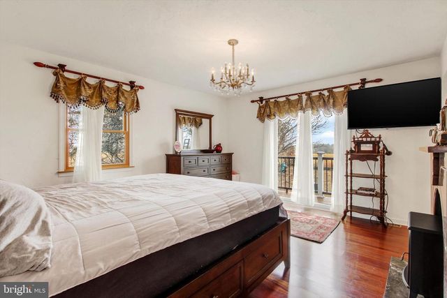 837 HANCOCK DR, Gettysburg, PA 17325