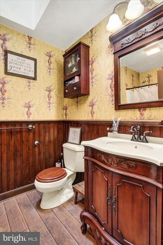 837 HANCOCK DR, Gettysburg, PA 17325