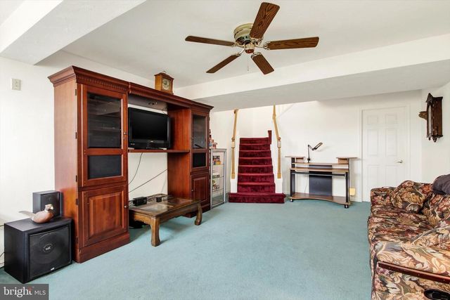 837 HANCOCK DR, Gettysburg, PA 17325