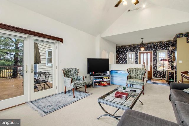 837 HANCOCK DR, Gettysburg, PA 17325