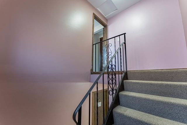 7560 Banks Street 2, Justice, IL 60458