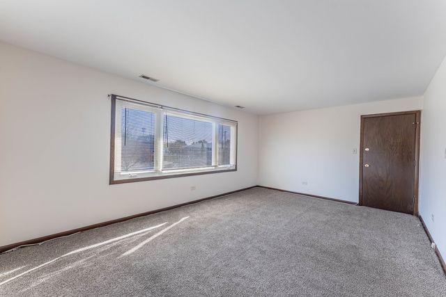 7560 Banks Street 2, Justice, IL 60458