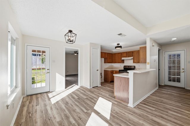 609 Renaissance Place, Cedar Hill, TX 75104