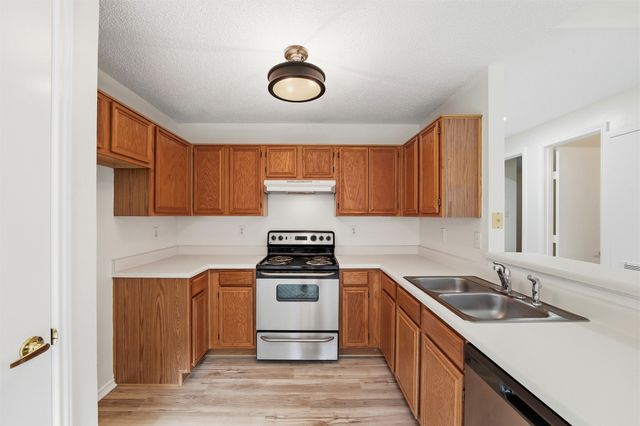 609 Renaissance Place, Cedar Hill, TX 75104