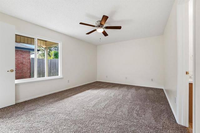 609 Renaissance Place, Cedar Hill, TX 75104