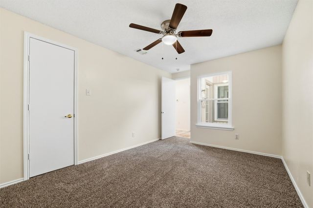 609 Renaissance Place, Cedar Hill, TX 75104