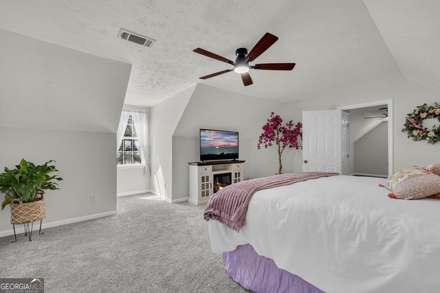 241 Fox Run, Loganville, GA 30052