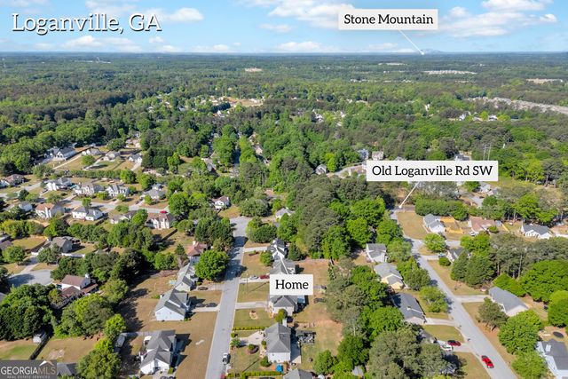 241 Fox Run, Loganville, GA 30052