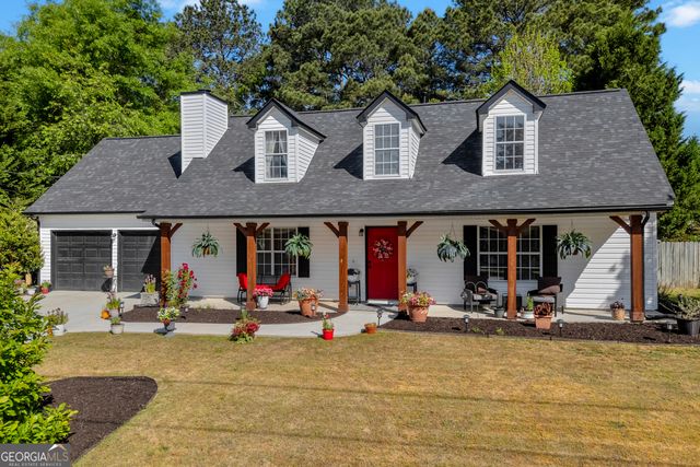 241 Fox Run, Loganville, GA 30052