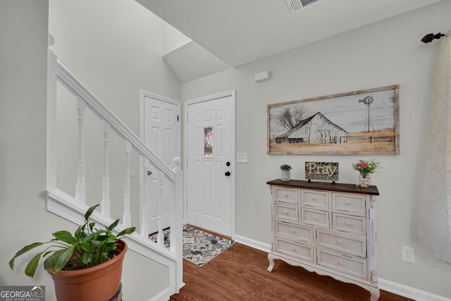 241 Fox Run, Loganville, GA 30052
