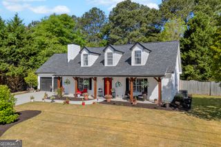241 Fox Run, Loganville, GA 30052