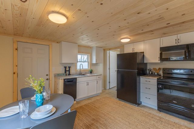 712 11th Street NW, Bemidji, MN 56601