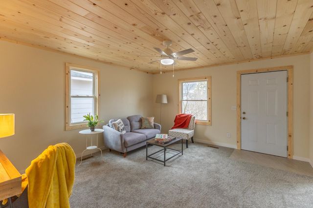 712 11th Street NW, Bemidji, MN 56601