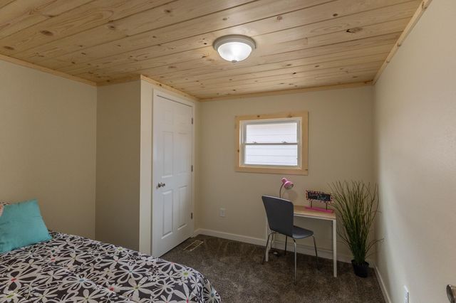 712 11th Street NW, Bemidji, MN 56601