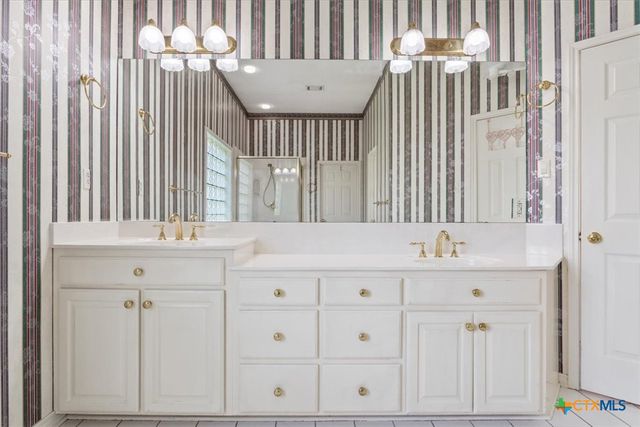 909 Paint Brush Lane, Temple, TX 76502