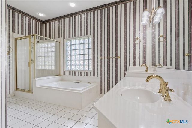 909 Paint Brush Lane, Temple, TX 76502