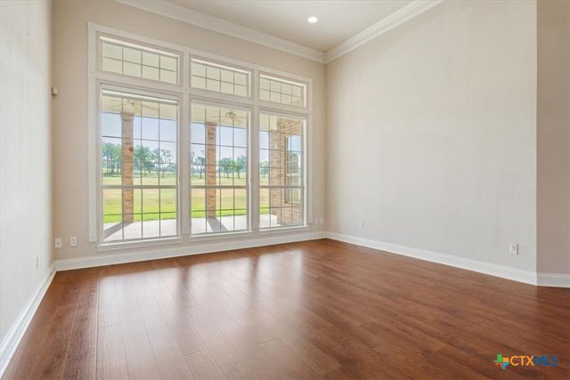 909 Paint Brush Lane, Temple, TX 76502