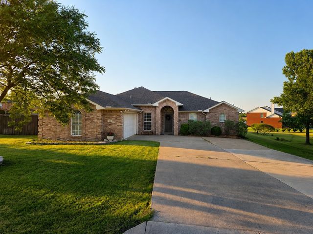 105 Hillside Drive, Celina, TX 75009