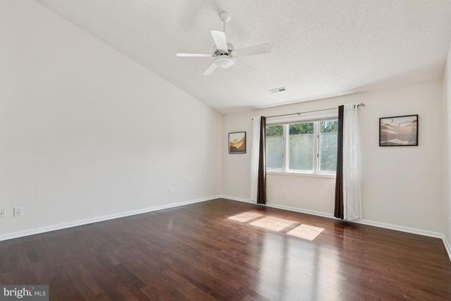 422 CHANTICLEER, Cherry Hill, NJ 08003