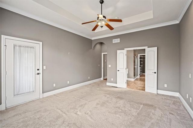 1208 SW Neelie Lane, Lee's Summit, MO 64082