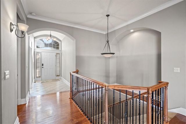 1208 SW Neelie Lane, Lee's Summit, MO 64082