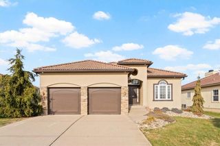 1208 SW Neelie Lane, Lee's Summit, MO 64082