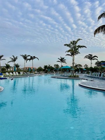 12140 WELLEN GOLF STREET 402, Venice, FL 34293