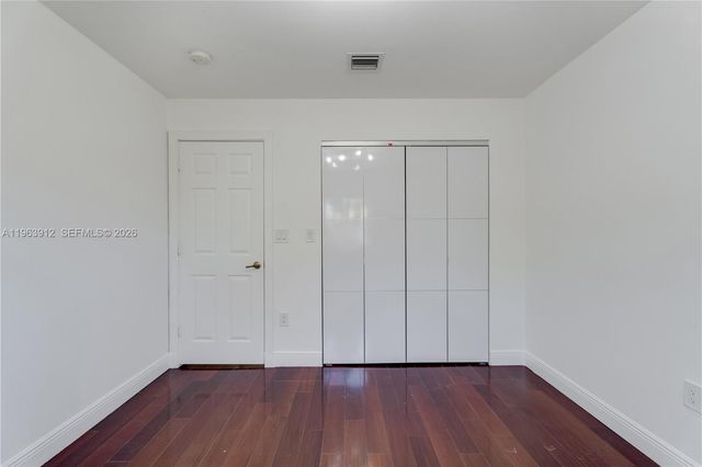 7044 NW 115th Ct, Doral, FL 33178