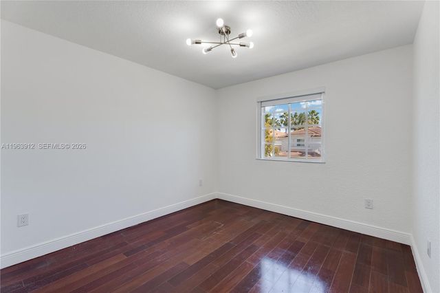 7044 NW 115th Ct, Doral, FL 33178