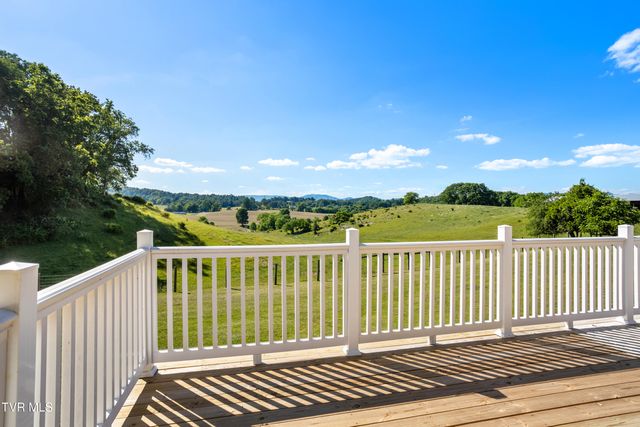 27363 Fudge Road, Meadowview, VA 24361