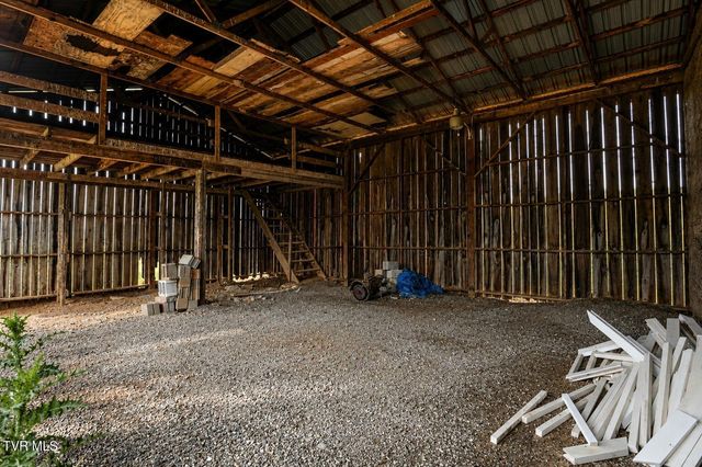 27363 Fudge Road, Meadowview, VA 24361