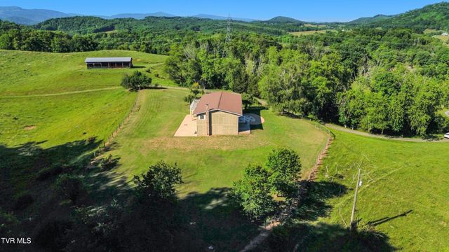 27363 Fudge Road, Meadowview, VA 24361