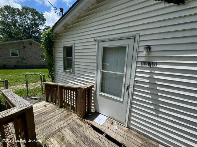 6618 Daytona Ave, Louisville, KY 40216