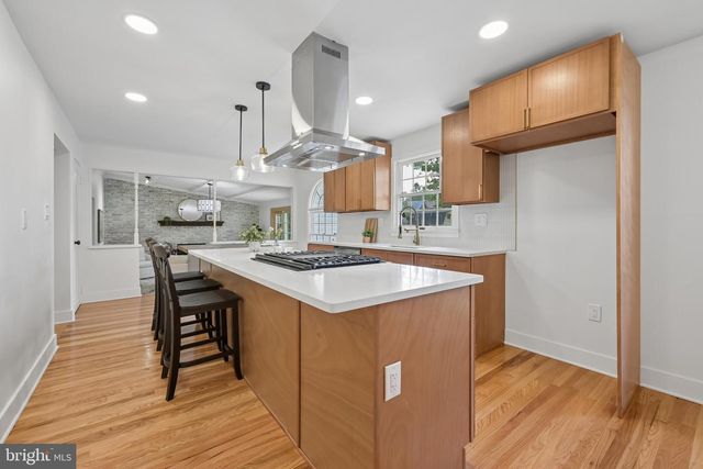 3 KENNINGTON RD, Marlton, NJ 08053