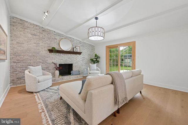3 KENNINGTON RD, Marlton, NJ 08053